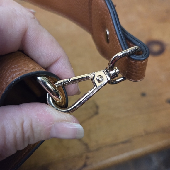 Large Chocolate Brown Faux Leather Tote Bag - Picture 12 of 13